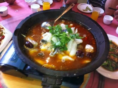 石锅鱼