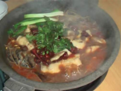 石锅鱼