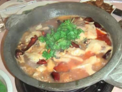 石锅鱼